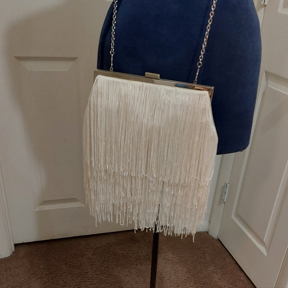 New York & Company Cream Fringed Crossbody Bag - Picture 2 of 6